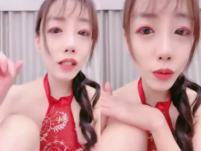 苗窕美乳小姐姐淫声荡语撩骚互动,近拍掰穴扣弄粉逼…�