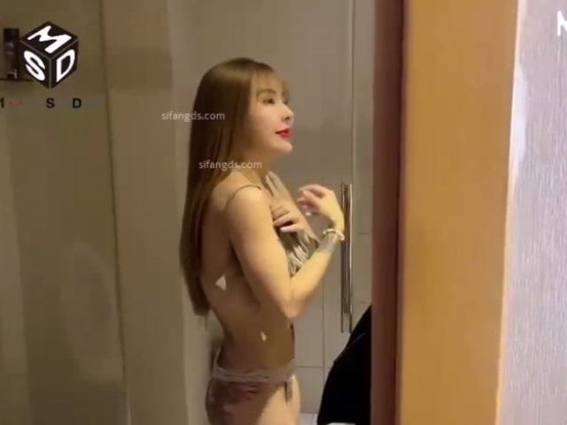 麻豆传媒MSD-129越南女房仲卖房送逼�