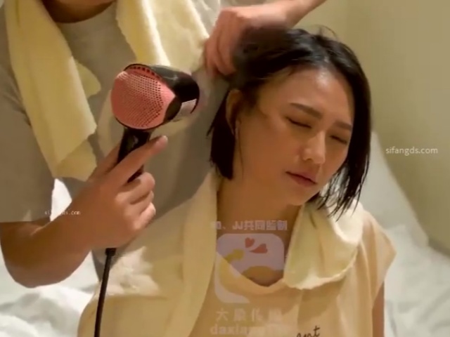大象传媒 AV-0047 我的青梅竹马 -米欧�