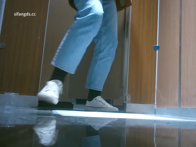 █4k高清█美食城女厕偷拍（8） 