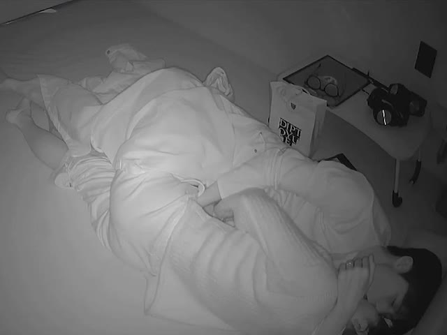 【破解摄像头】鸡巴很粗的男大操女友  �