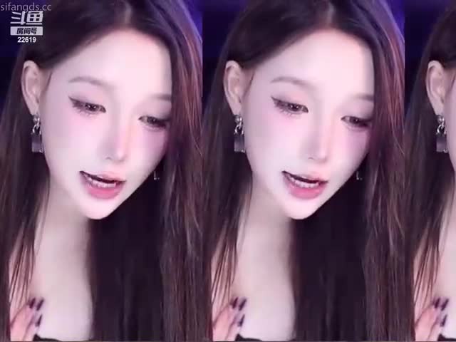 精选56V 时长042602 完美巨乳 抖奶骚舞3�