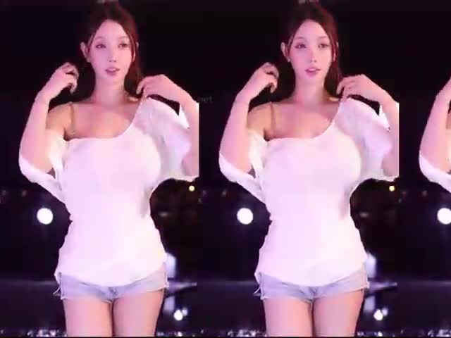 最新50V 时长033605 诱惑骚舞巨乳抖奶极品6    �