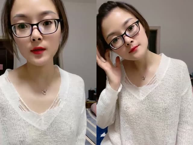 苗窕大奶眼镜少妇淫声荡语撩骚互动,近拍掰穴扣逼道具玩弄骚逼…�