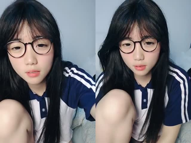 丝袜肥臀美乳眼镜妹子淫声荡语撩骚互动,近拍掰穴道具玩弄粉穴…�