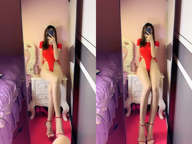 开档丝袜大长腿苗窕骚骚淫声荡语撩骚互动,近拍掰穴卖骚玩弄骚逼…�