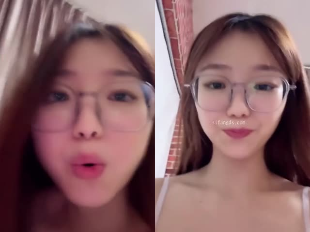 肥臀大奶眼镜邻家姐姐淫声荡语撩骚互动,近拍掰穴摇摆卖骚玩弄蝴蝶逼…