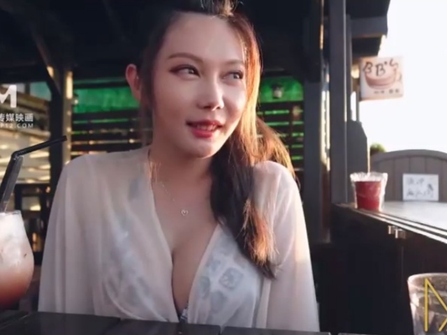 麦尼传媒NI-001极品反差女神沉浸式性爱-斑斑�