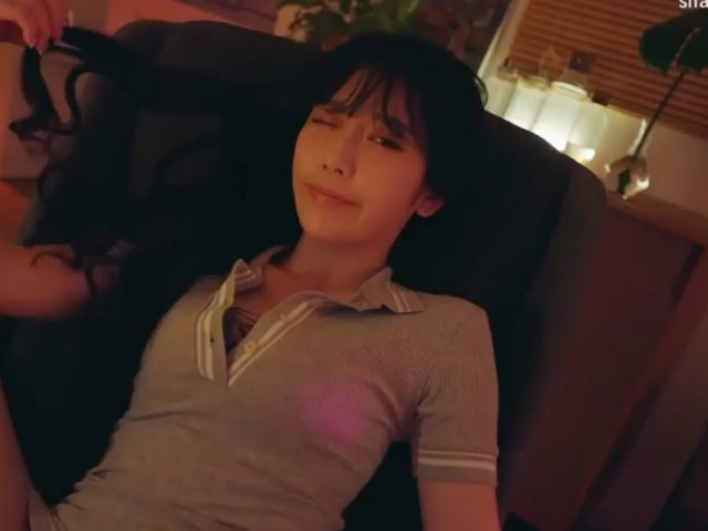 SWAG [JSBY-0090] 將性冷感正妹喚出淫蕩本性的性愛催眠治療室-Sunny�